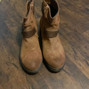 🆕 Dunes brown/tan boots - size 7.5